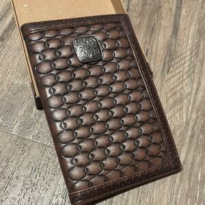 Justin Rodeo Genuine Leather Low Profile,RFID,8 card slots,slip pockets,Concho